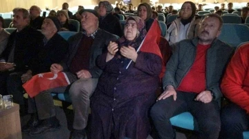 Milli g&uuml;reş&ccedil;i Rıza Kayalp&rsquo;in ailesi ve hemşehrileri b&uuml;y&uuml;k &uuml;z&uuml;nt&uuml; yaşadı
