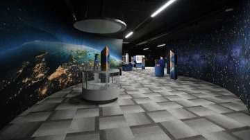 Milli İHA'ların mimarı &Ouml;zdemir Bayraktar ile "milli teknoloji" y&uuml;r&uuml;y&uuml;ş&uuml; s&uuml;r&uuml;yor