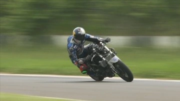 Milli motosiklet&ccedil;iler Portekiz ve Japonya'da piste &ccedil;ıkacak
