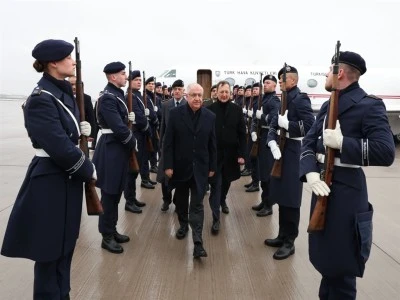 Milli Savunma Bakanı G&uuml;ler, Almanya&rsquo;da