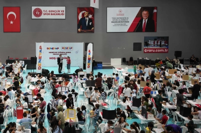 Milli Teknoloji Hamlesi'nin Gen&ccedil; Temsilcileri Uzay Yaşamını Tasarlıyor