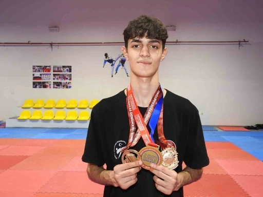 Milli tekvandocu Furkan Ubeyde &Ccedil;amoğlu&rsquo;nun hedefi d&uuml;nya şampiyonluğu ve olimpiyatlar
