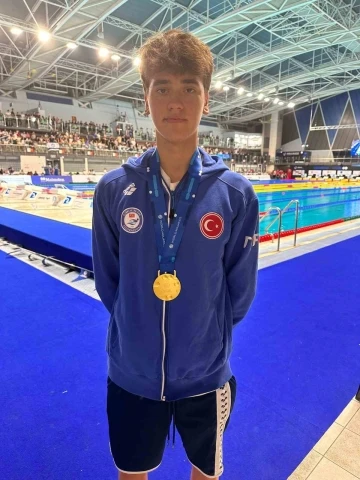 Milli y&uuml;z&uuml;c&uuml; Kuzey Tun&ccedil;elli&rsquo;den bir altın madalya daha
