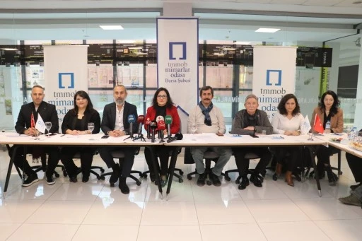 Mimarlar Odası Bursa Şubesi'nden Bolu'da yaşanan otel yangını hakkında a&ccedil;ıklama