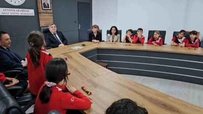 Minik kalemlerden b&uuml;y&uuml;k şiirler
