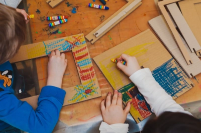 Minik Sanatseverler Borusan Contemporary&rsquo;de Doğanın Renklerini Keşfediyor