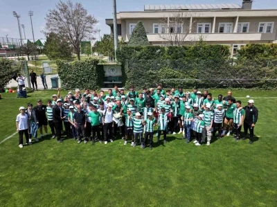 Minik sporseverin talebi yerine getirildi: Konyaspor&rsquo;la buluştu
