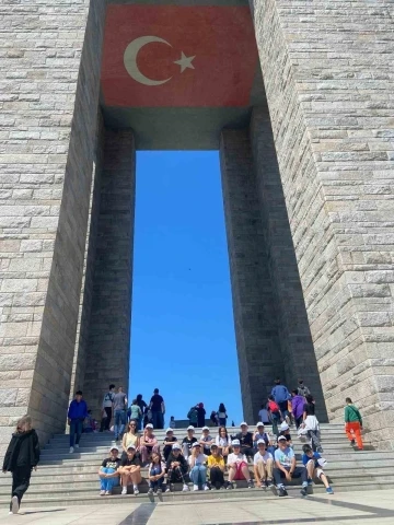 Minikler &Ccedil;anakkale&rsquo;yi gezdi
