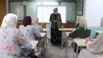 Mısırlılardan T&uuml;rk&ccedil;eye yoğun ilgi
