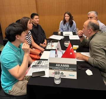 Mobilya sekt&ouml;r&uuml; uzaklara a&ccedil;ıldı, G&uuml;ney Kore ile iş birlikleri yapıldı
