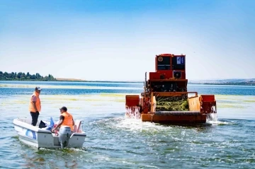 Mogan G&ouml;l&uuml;&rsquo;nde temizlik &ccedil;alışmaları devam ediyor