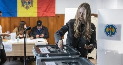 Moldova'da se&ccedil;imleri AB yanlısı parti kazandı