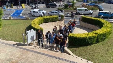 Motoryat ile ka&ccedil;maya &ccedil;alışan FET&Ouml;/PDY &uuml;yeleri adliyeye sevk edildi
