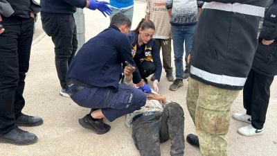 Motosiklet ile otomobil &ccedil;arpıştı: 1 yaralı