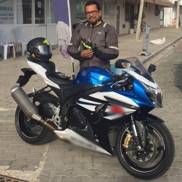 Motosiklet şarampole devrildi: 1 &ouml;l&uuml;
