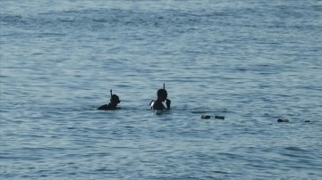 MSB: Şile a&ccedil;ıklarındaki 28 top mermisinden 11'i &ccedil;ıkarıldı, 17'si yerinde imha edildi