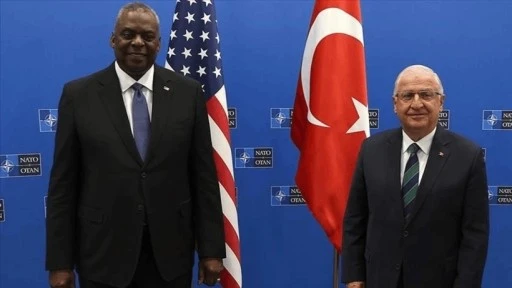 Bakan Yaşar G&uuml;ler, ABD'li mevkidaşı Austin ile Suriye'deki gelişmeleri konuştu