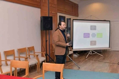 MSK&Uuml;&rsquo;de seminer dizisi: &lsquo;Eğitim-&Ouml;ğretim programlarında revizyon s&uuml;reci&rsquo;
