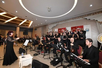 M&uuml;badelenin ezgileri Osmangazi&rsquo;de yankılandı