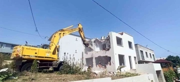 Bursa Mudanya'da 5 yılda 40 ka&ccedil;ak yapı yıkıldı