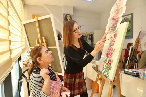 Mudanya 7&rsquo;den 70&rsquo;e sanat ve sporla i&ccedil; i&ccedil;e