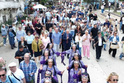 Mudanya'da 2. Zeytin &Ccedil;i&ccedil;eği Festivali Başlıyor