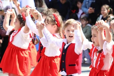 Mudanya'da 23 Nisan coşkusu sınırları aştı