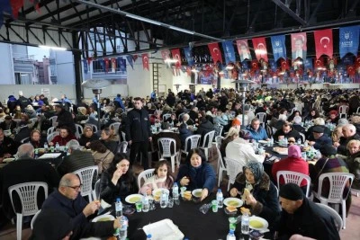 Mudanya'da g&ouml;n&uuml;ller bir oldu sofralar bereketle doldu