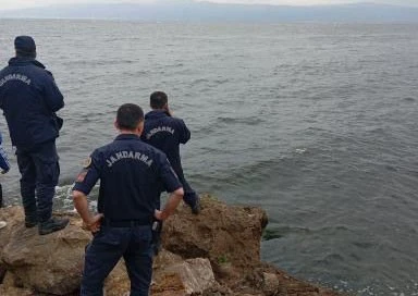 Mudanya'da sahilinde ceset bulundu
