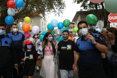 Mudanya Kitap Fuarı'nda balonlar Ali Demir i&ccedil;in u&ccedil;uruldu