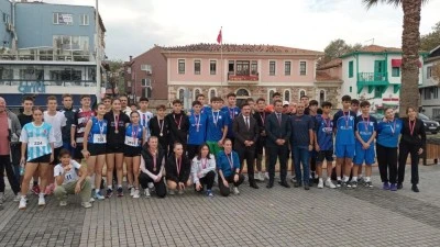 Mudanya m&uuml;tareke koşusu tamamlandı