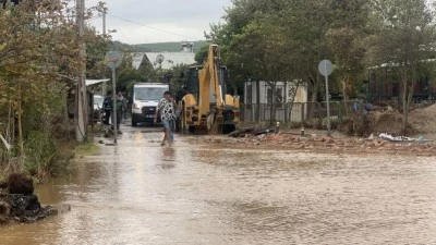 Mudanya sular altında kaldı
