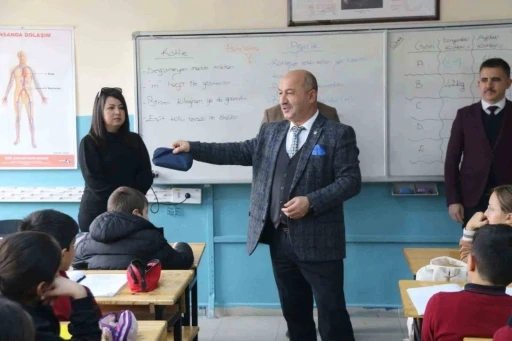 M&uuml;d&uuml;r Hasan Başyiğit: "Sınıflarımızda &ouml;ğrenci sayısı ideal d&uuml;zeyde"
