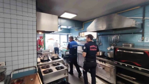 Muğla B&uuml;y&uuml;kşehir İtfaiyesi&rsquo;nden yangınlara karşı &ouml;nleyici faaliyetler
