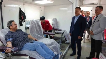 Muğla&rsquo;da 17 Ağustos Depremi&rsquo;nin yıl d&ouml;n&uuml;m&uuml;nde kan bağışı kampanyası

