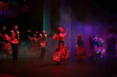 Muğla&rsquo;da k&uuml;lt&uuml;r ve sanat &lsquo;Bi D&uuml;nya Dans&rsquo; ile buluştu
