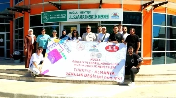 Muğlalı gen&ccedil;ler T&uuml;rkiye-Almanya gen&ccedil;lik değişimi ile Frankfurt&rsquo;ta
