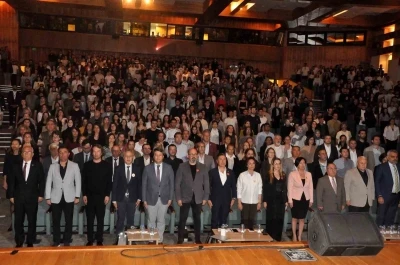 Muğlalı gen&ccedil;lerin y&uuml;zde 58&rsquo;i Muğla dışında yaşamak istiyor
