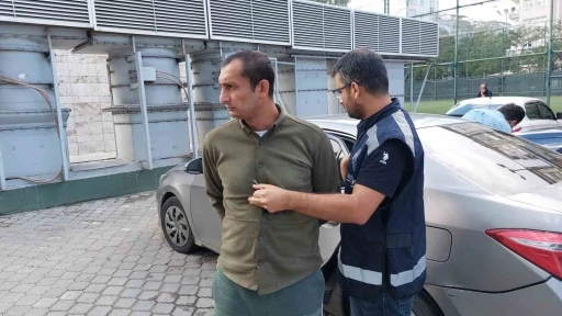 Muhtar uyuşturucu madde ticareti su&ccedil;undan tutuklandı
