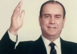 M&uuml;min Gen&ccedil;oğlu kabri başında anılacak