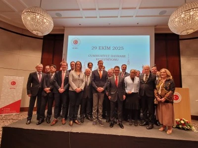 M&uuml;nih&rsquo;te Cumhuriyet Coşkuyla Kutlandı