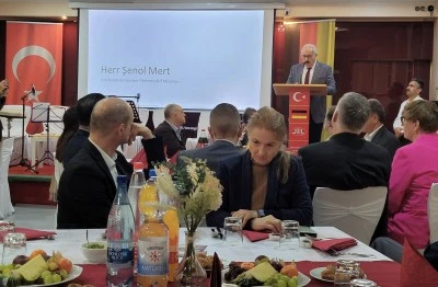 M&uuml;nih&rsquo;te geleneksel diyalog iftarı