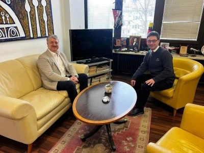 M&uuml;nih&rsquo;te T&uuml;rk Toplumuna yakın diplomasi