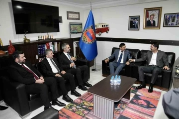 Murat Kurum: "İstanbul&rsquo;da korsan servis&ccedil;ilik d&ouml;nemi 31 Mart akşamı bitecek&rdquo;
