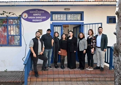 Muratpaşa&rsquo;da sınava girecek &ouml;ğrenci velilerine destek
