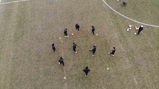 Muş Spor Kul&uuml;b&uuml;, Kuşadasıspor ma&ccedil;ına hazırlıklarına başladı
