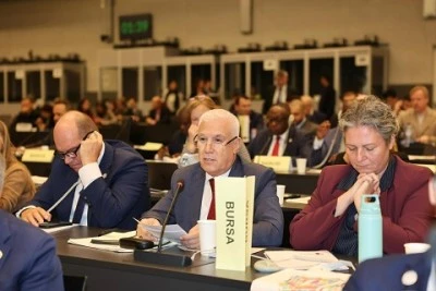 Mustafa Bozbey 'Bursa'nın Projeleri'ni Cenevre'de anlattı