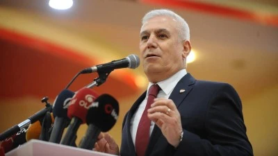 Mustafa Bozbey, CHP'den istifa etti