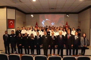 Mustafa Kemal Atat&uuml;rk Oltu&rsquo;da anıldı
