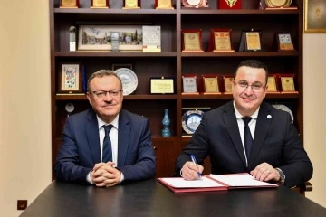 Mustafakemalpaşa Tıbbi Aromatik Demostrasyon protokol&uuml; yenilendi
